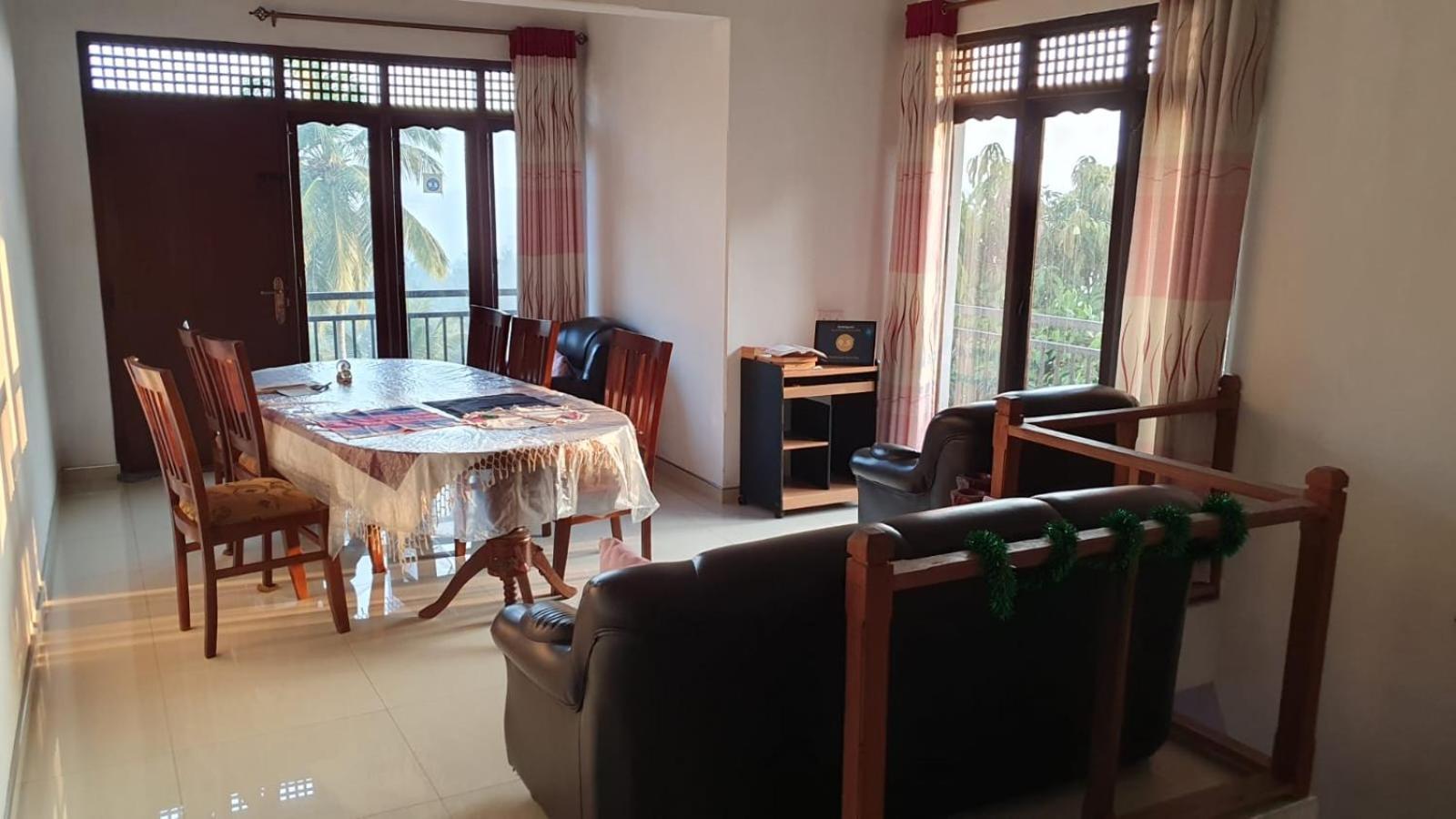 Dreamscape Home Stay 캔디 외부 사진